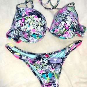 New without tags Victoria Secret bikini